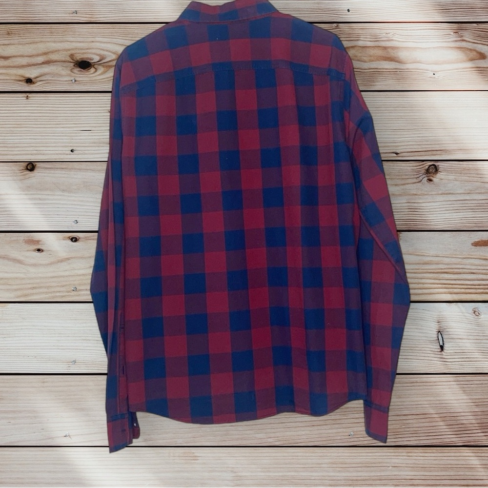 Men’s Hollister button up shirt - Picture 2 of 2